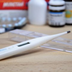 rp_thermometer-and-medicines.jpg
